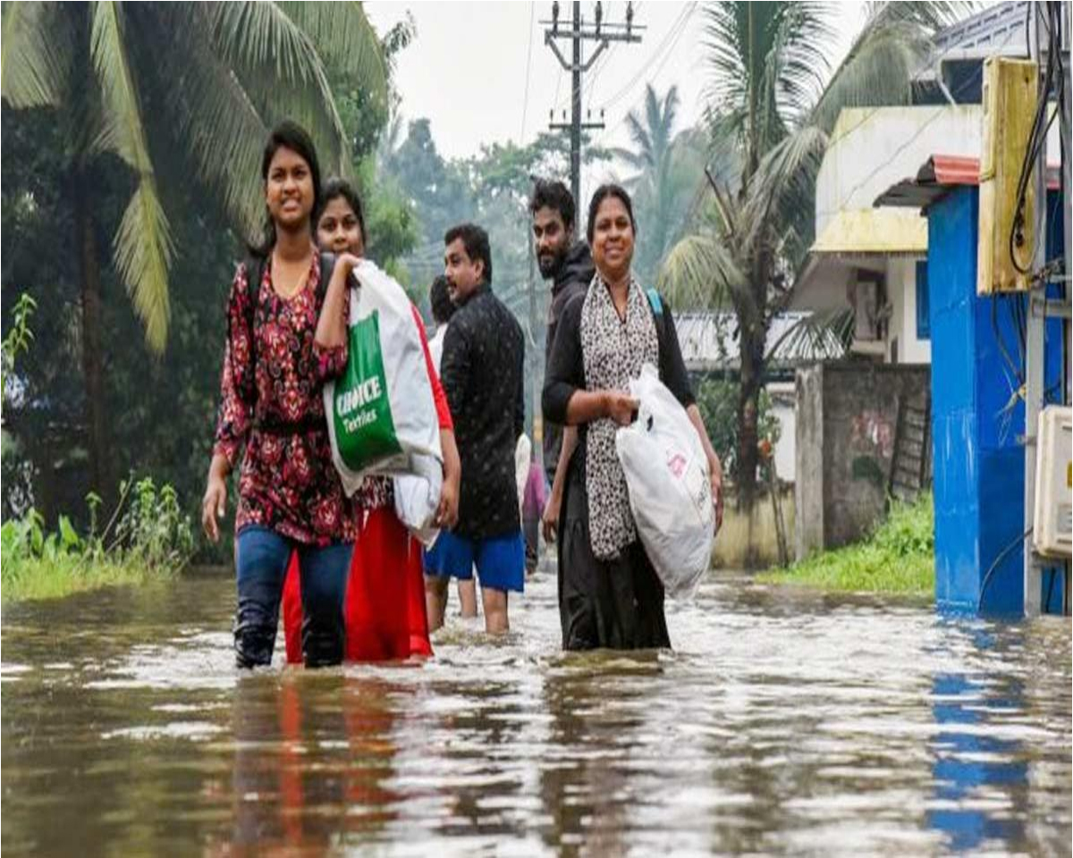 കണ്ണൂര്‍ ജില്ലയില്‍ ഇതുവരെ നാലു ദുരിതാശ്വാസ ക്യാമ്പുകള്‍ ആരംഭിച്ചു;71 കുടുംബങ്ങളെ മാറ്റിപ്പാര്‍പ്പിച്ചു