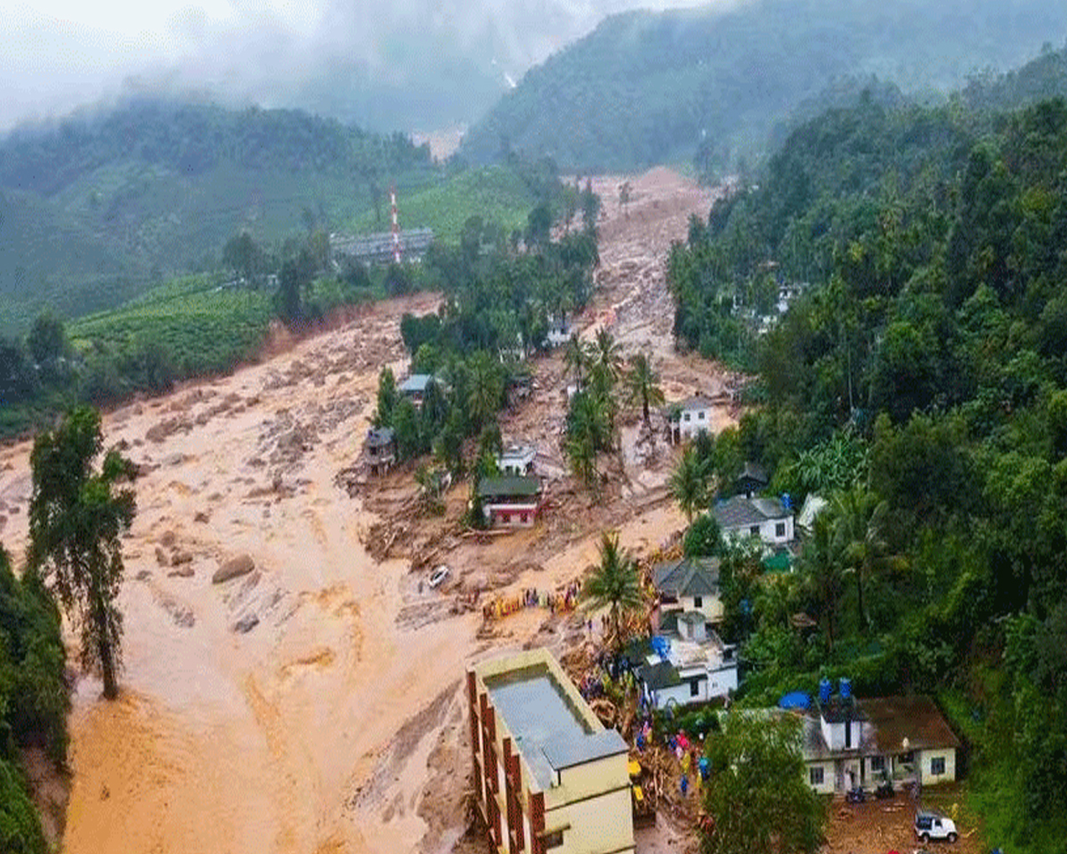 വയനാട് ഉരുൾപൊട്ടൽ; മരണം 63 ആയി, പുഴയിലൂടെ ഒഴുകിയെത്തിയത് 20 മൃതദേഹങ്ങൾ