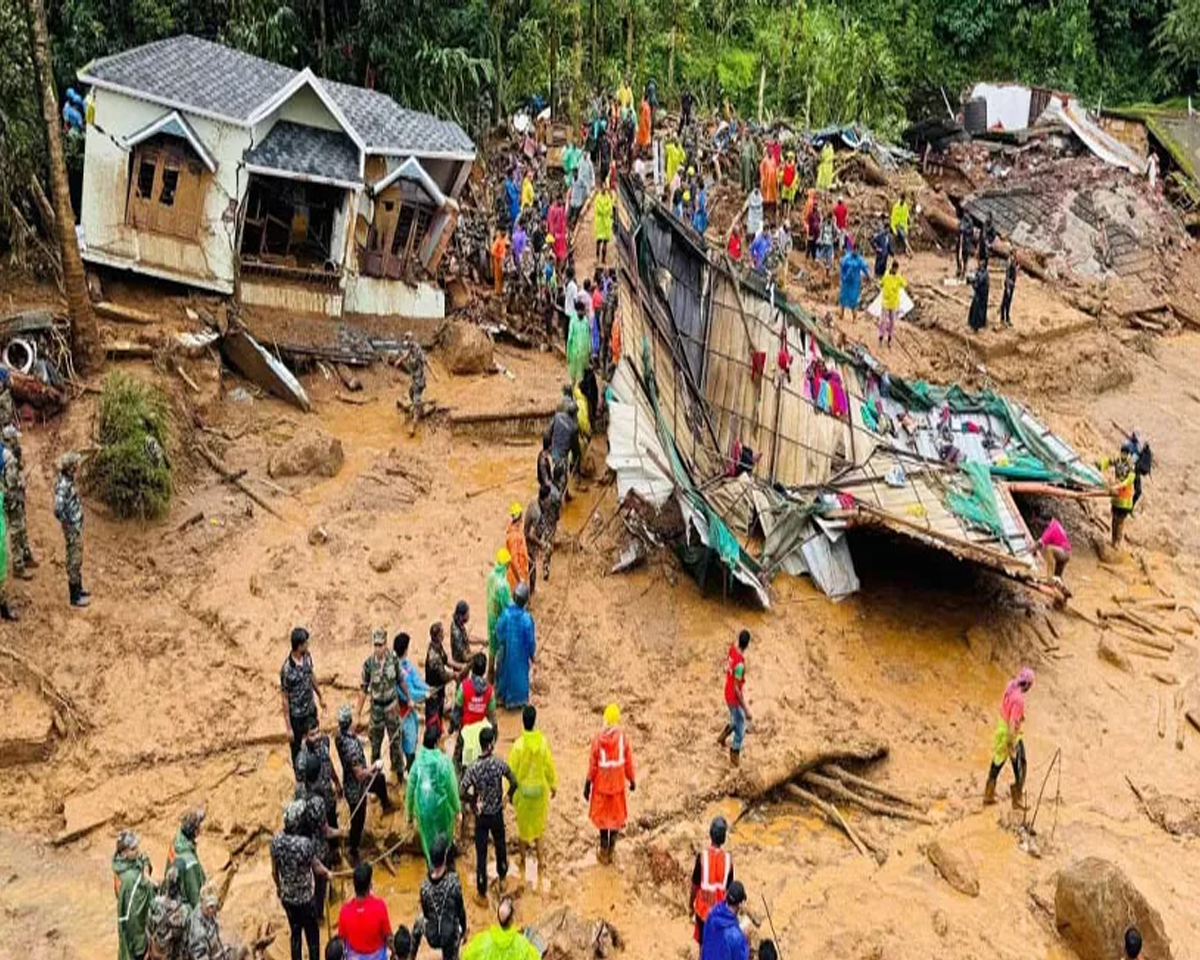 വയനാട് ദുരന്തം; സിപിഎം എം.പിമാർ ഒരു മാസത്തെ ശമ്പളം മുഖ്യമന്ത്രിയുടെ ദുരിതാശ്വാസ നിധിയിലേക്ക് നൽകും