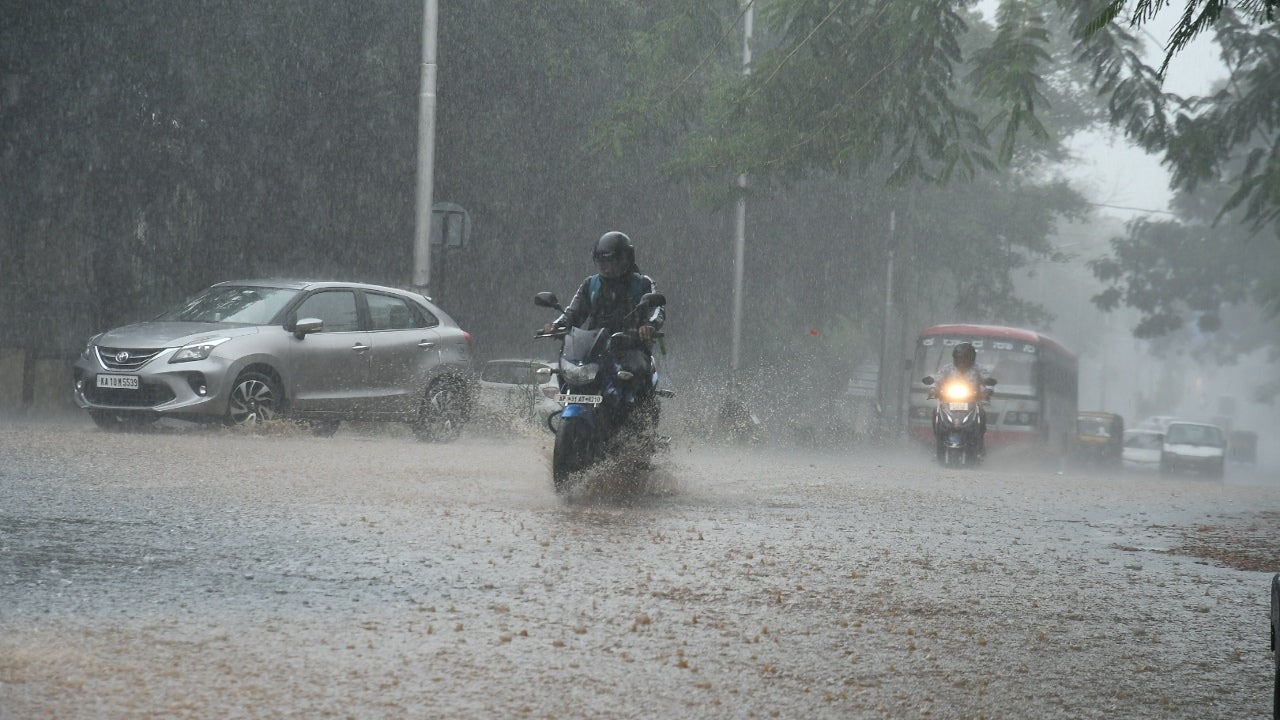 കർണാടകയിൽ മഴ കനക്കുമെന്ന് മുന്നറിയിപ്പ്